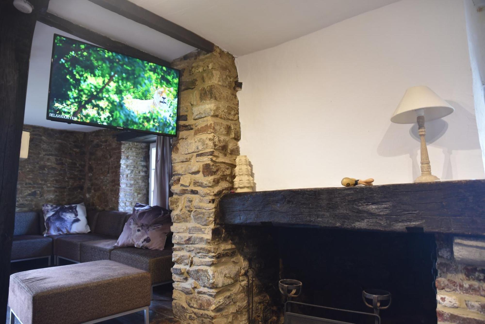 Gite Ardennes Au Coin Du Feu Jacuzzi Sauna Et Nature 잘헤이 외부 사진