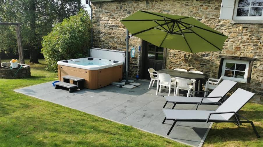 Gite Ardennes Au Coin Du Feu Jacuzzi Sauna Et Nature 잘헤이 외부 사진